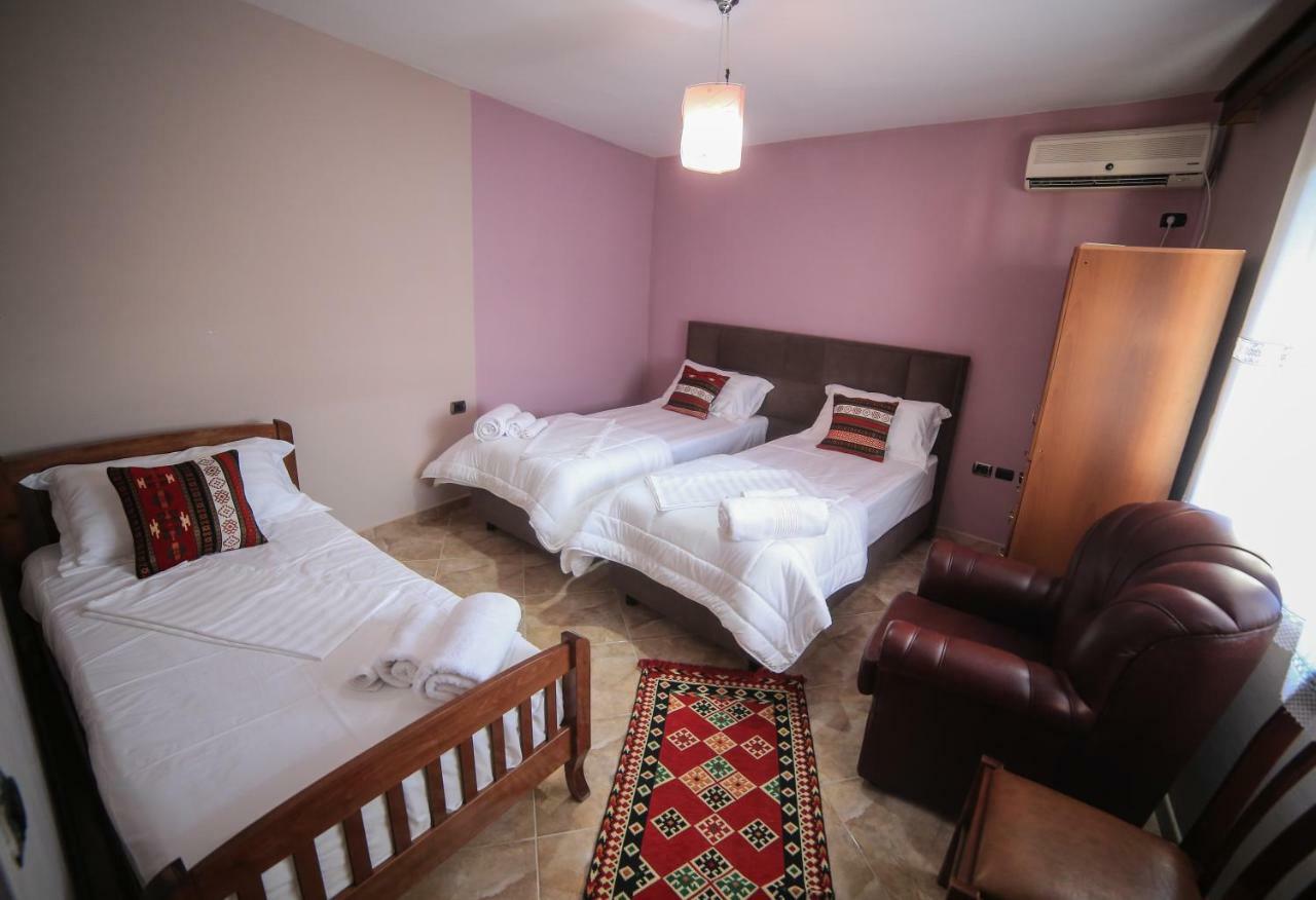 KALOSHI Villa Krujë Esterno foto