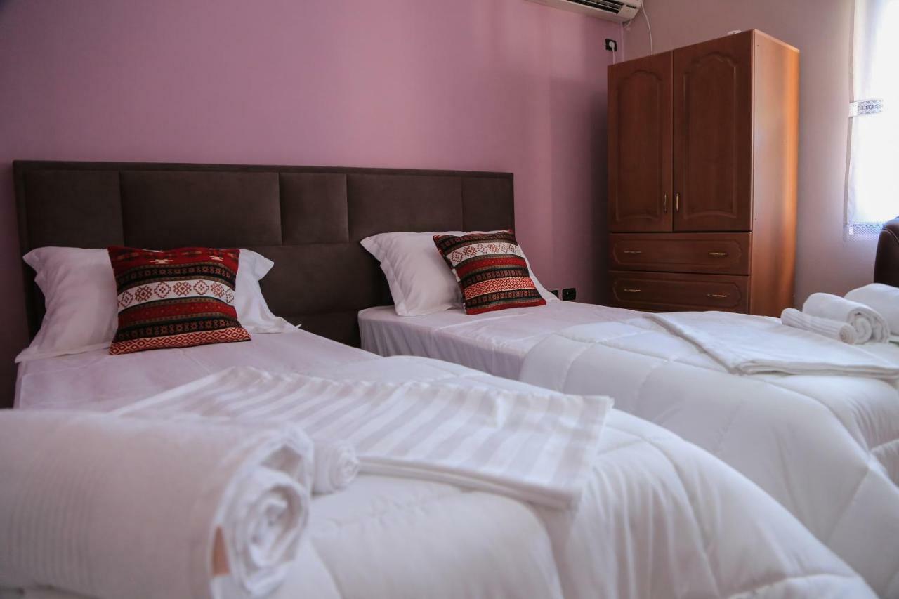 KALOSHI Villa Krujë Esterno foto