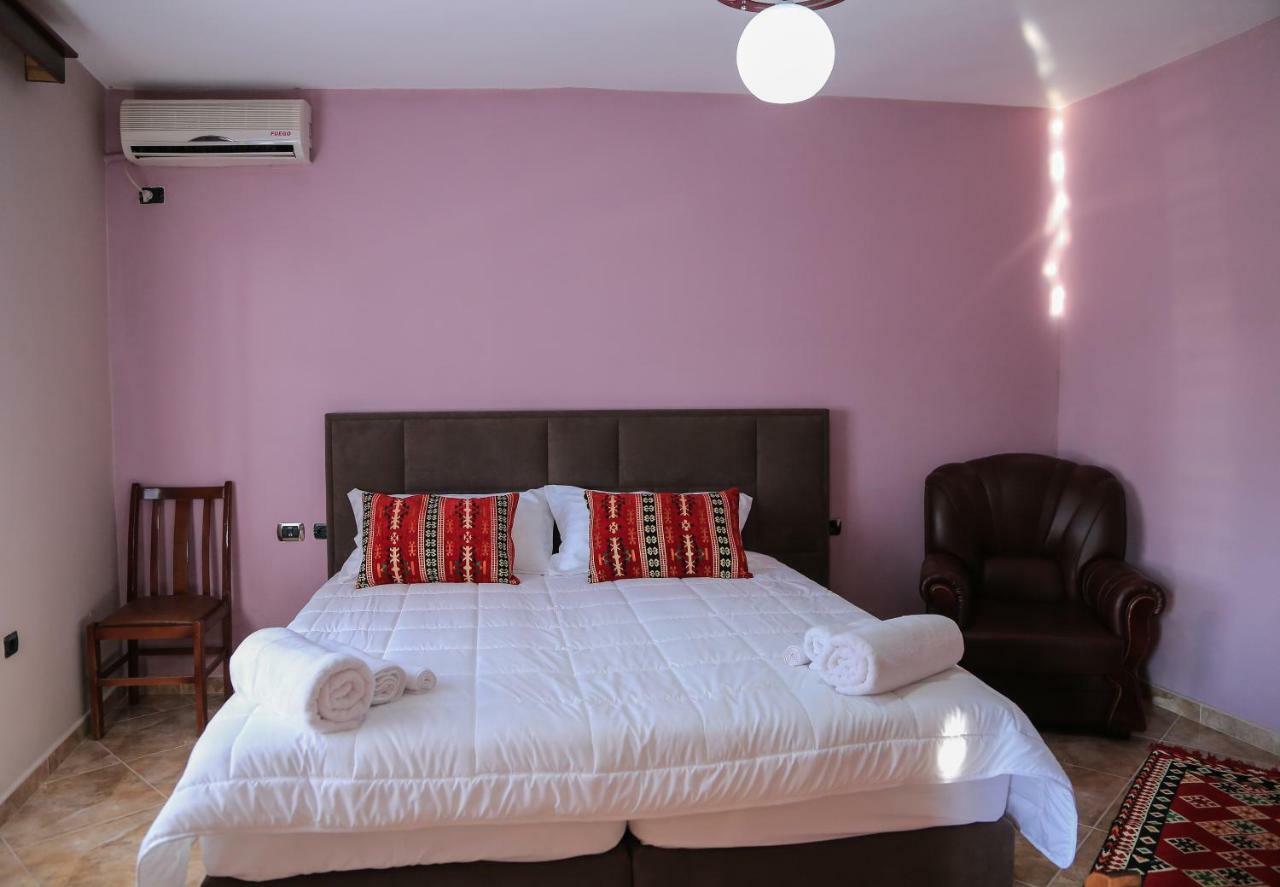 KALOSHI Villa Krujë Esterno foto