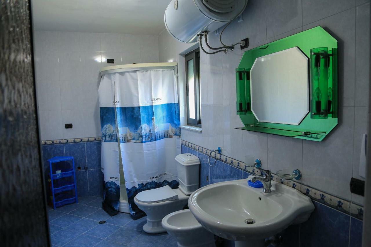 KALOSHI Villa Krujë Esterno foto