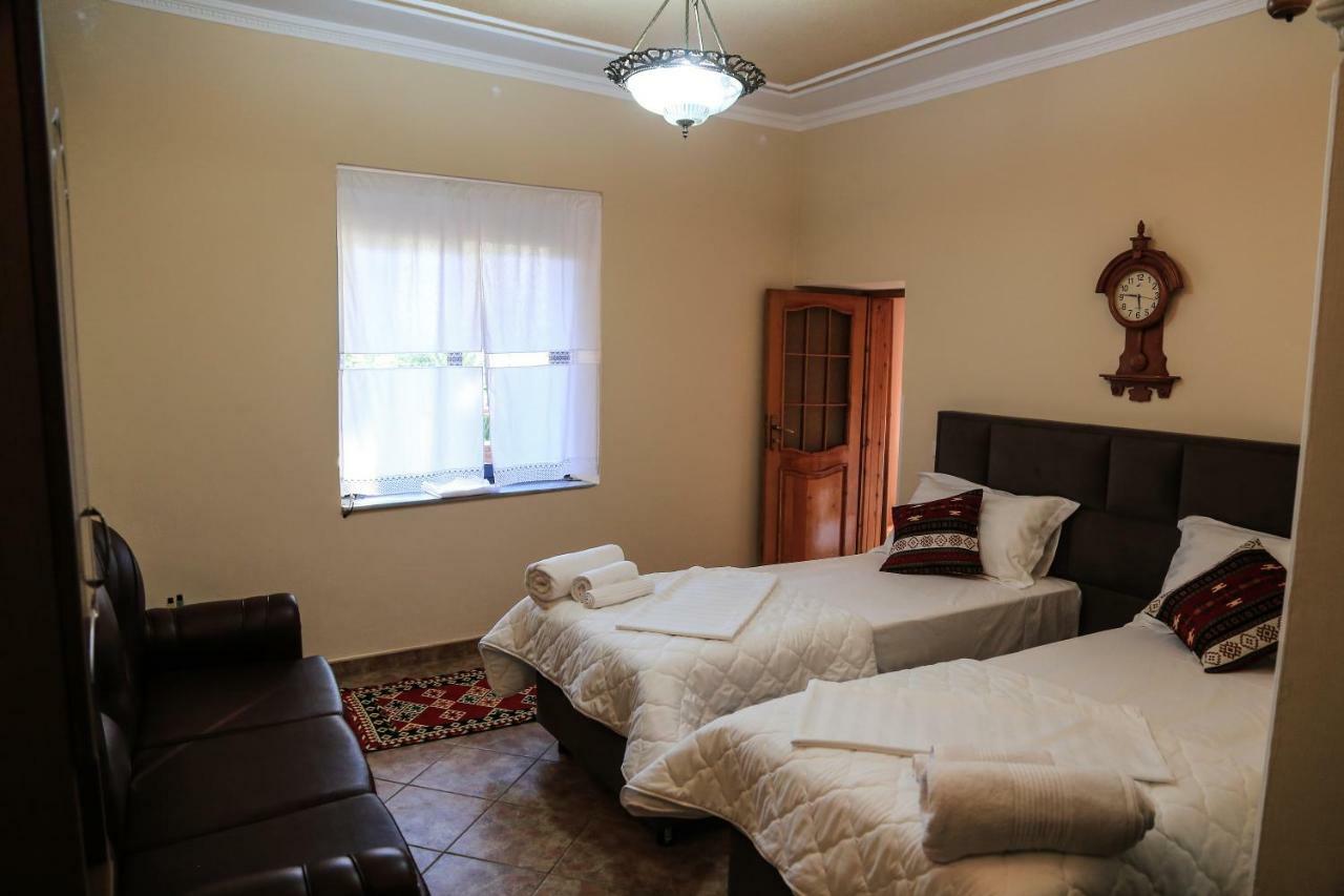 KALOSHI Villa Krujë Esterno foto